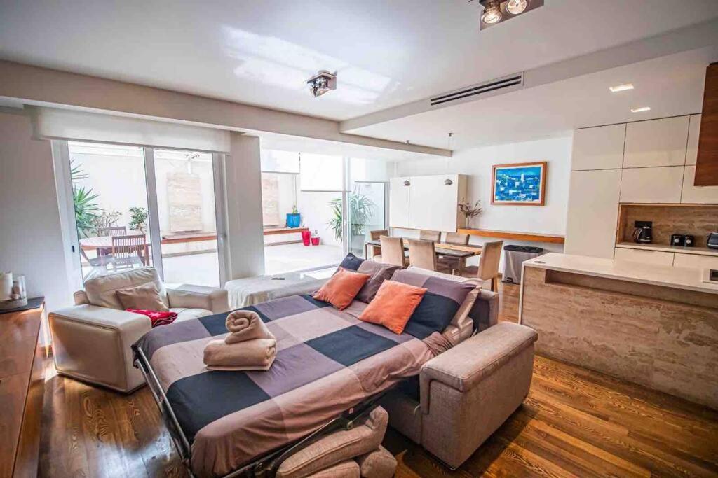 Pembroke St Julians Luxury, Comfort, Location Dış mekan fotoğraf