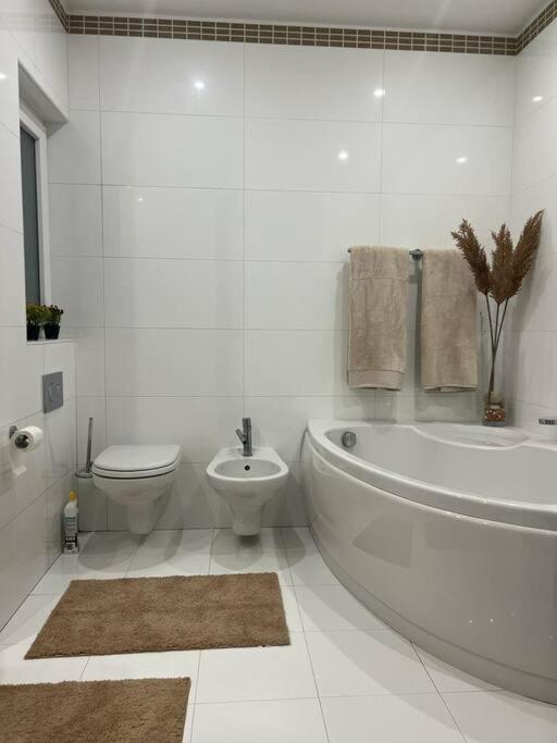 Pembroke St Julians Luxury, Comfort, Location Dış mekan fotoğraf